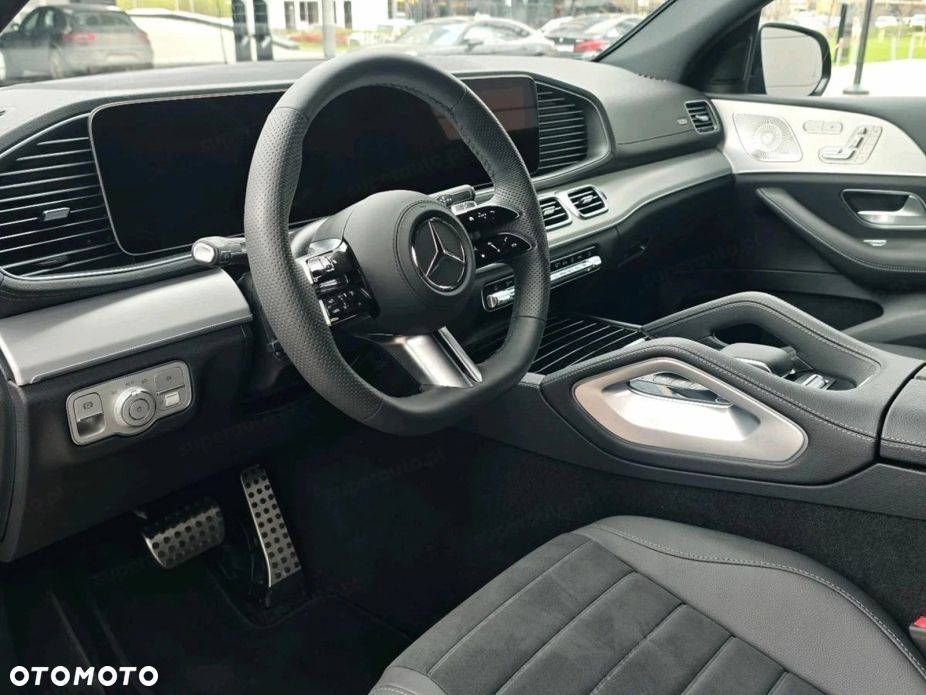 Mercedes-Benz GLE 300 d mHEV 4-Matic AMG Line - 11