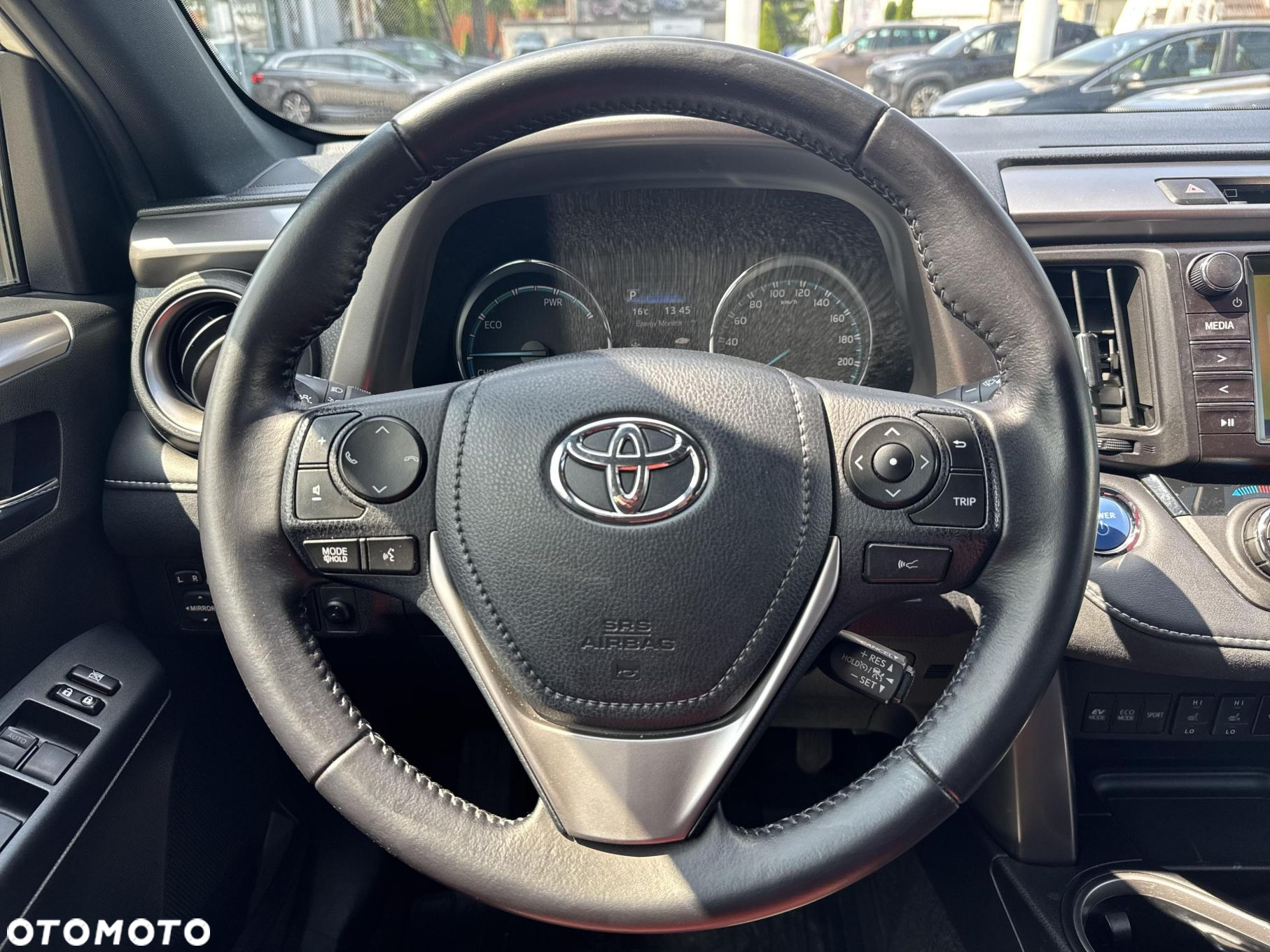 Toyota RAV4 - 14