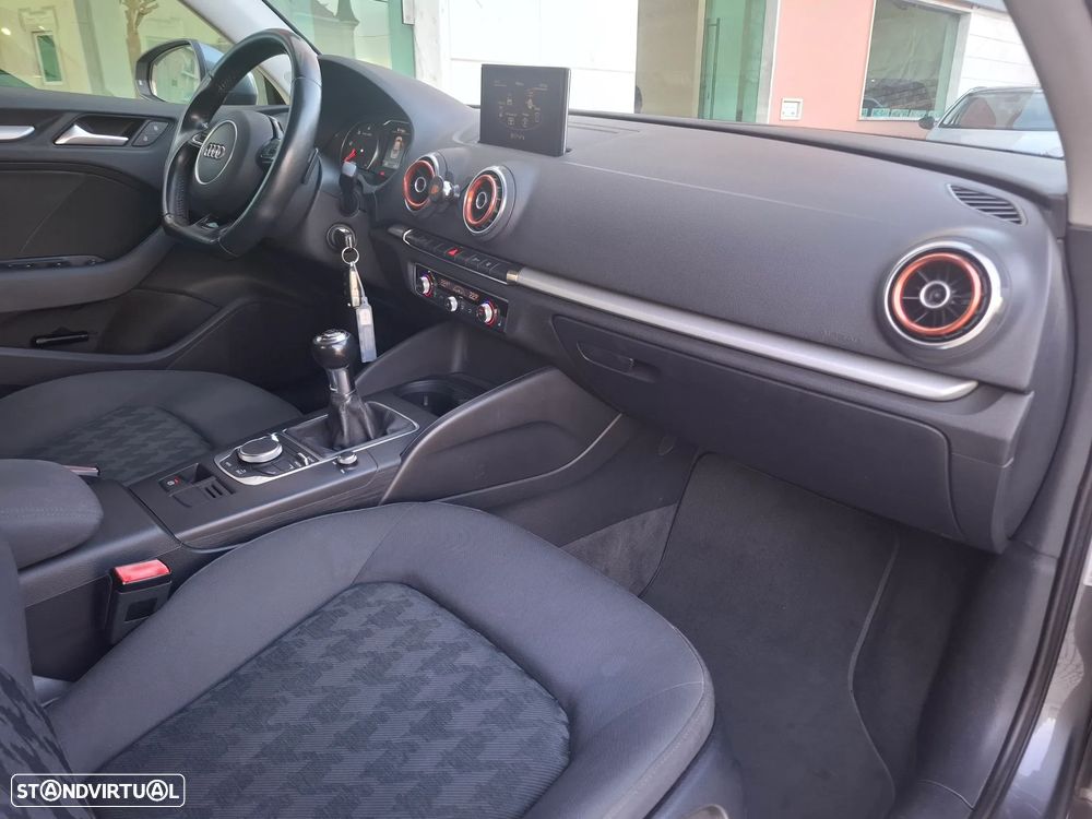 Audi A3 Limousine 1.6 TDI Advance - 43