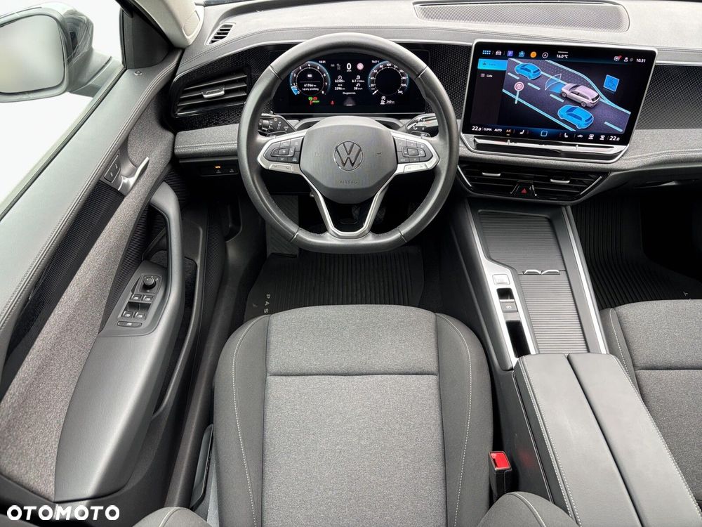 Volkswagen Passat Variant 1.5 TSI ACT mHEV DSG - 17