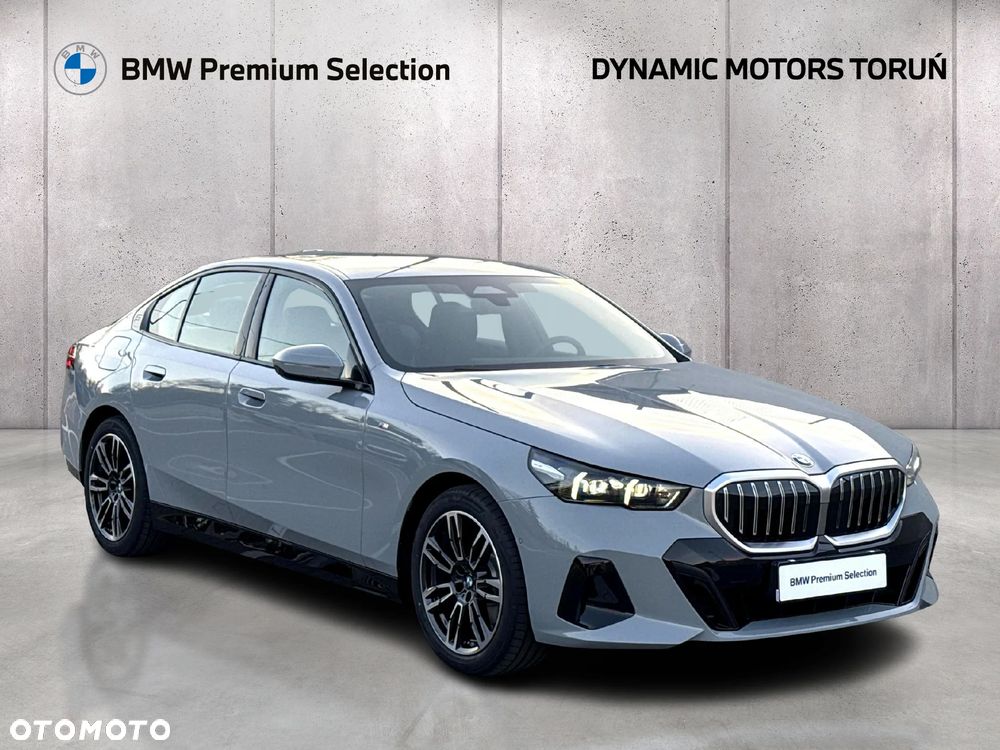 BMW Seria 5 520i mHEV M Sport sport - 11
