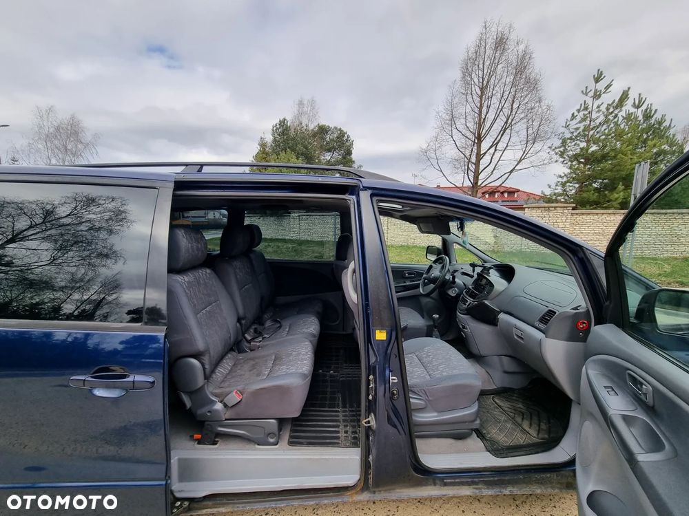 Toyota Previa 2.0 D-4D Luna - 6