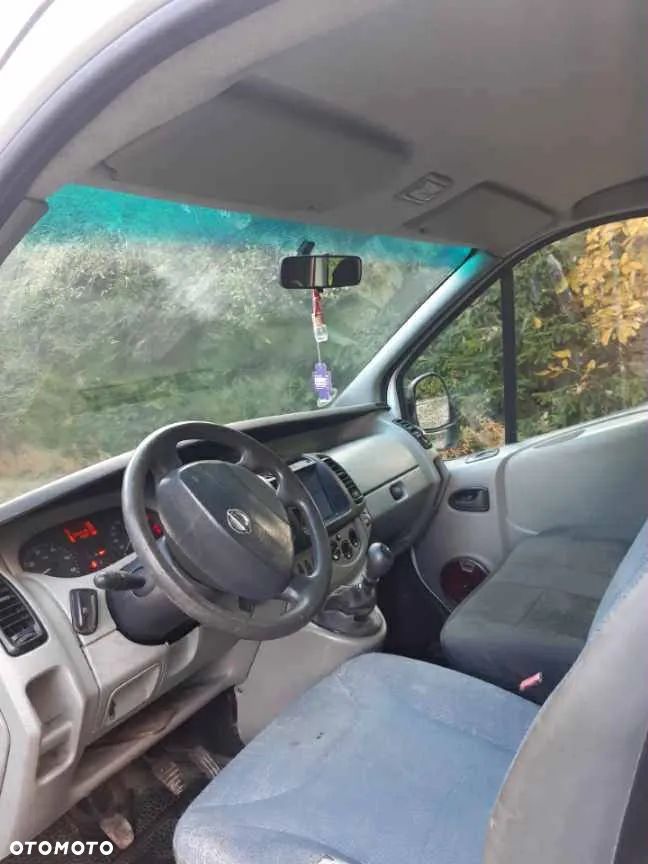 Nissan Primaster - 7