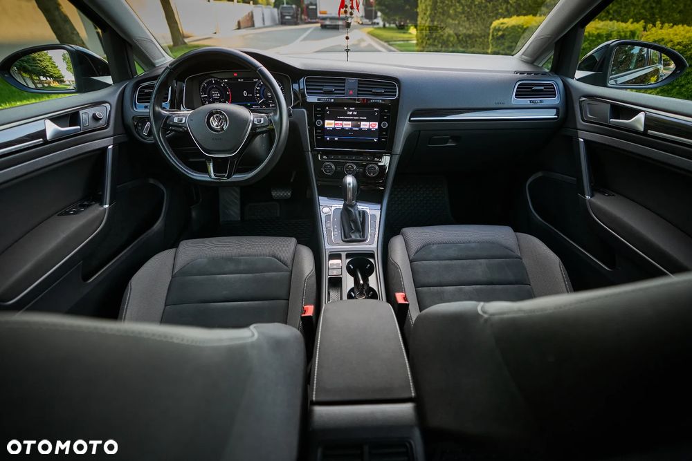 Volkswagen Golf 2.0 TDI BMT Highline DSG - 22