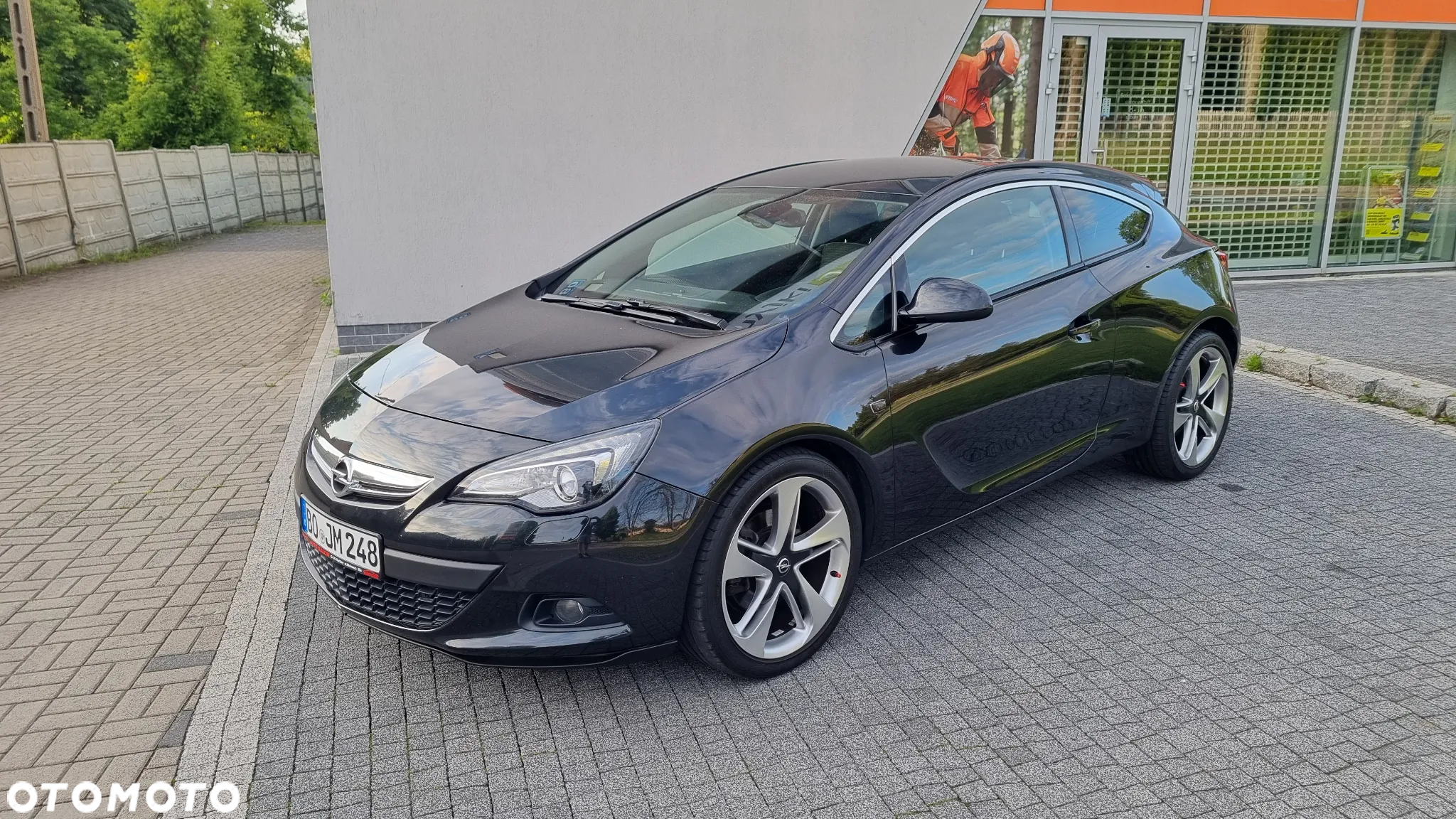 Opel Astra GTC 1.4 Turbo - 2
