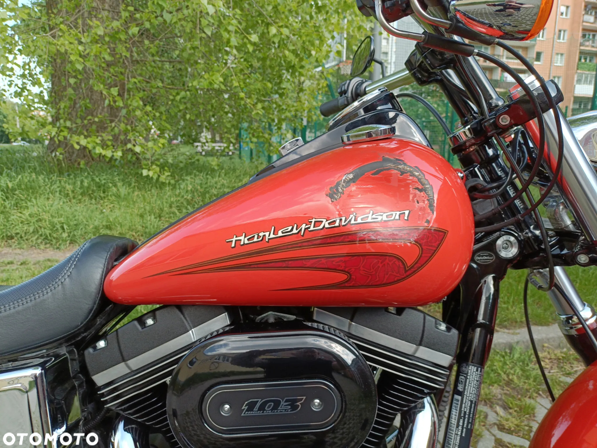 Harley-Davidson Dyna Fat Bob - 24