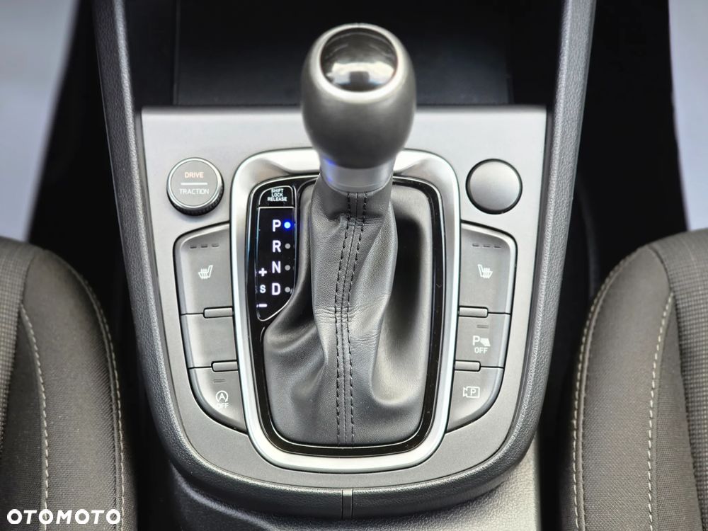 Hyundai Kona 1.6 T-GDI DCT Prime - 32