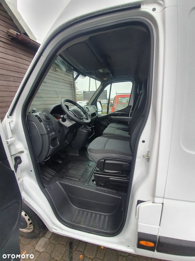 Renault Master - 11