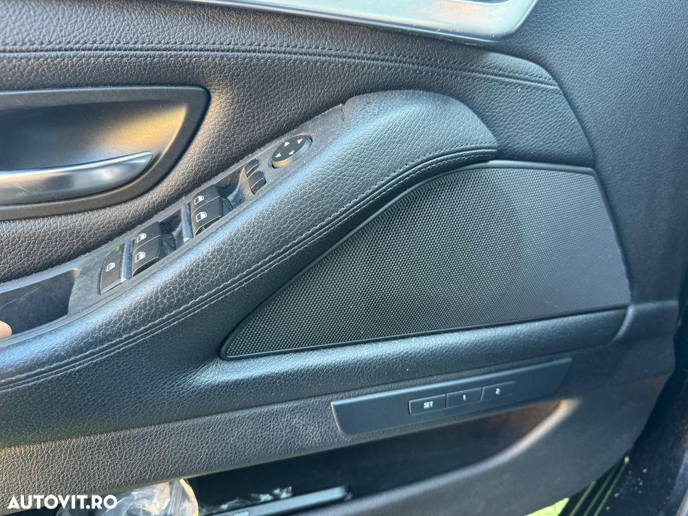 BMW Seria 5 525d Aut. Luxury Line - 17