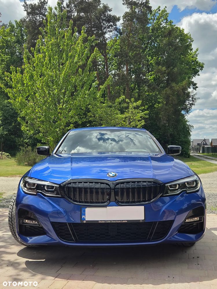 BMW Seria 3 330i - 1