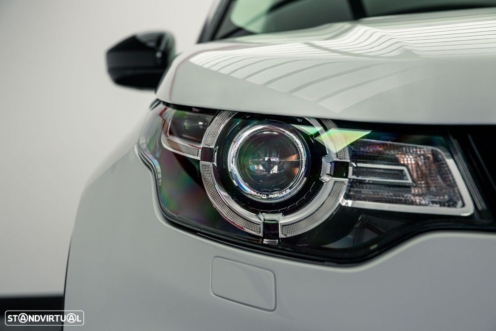 Land Rover Discovery Sport 2.0 TD4 SE Auto - 4