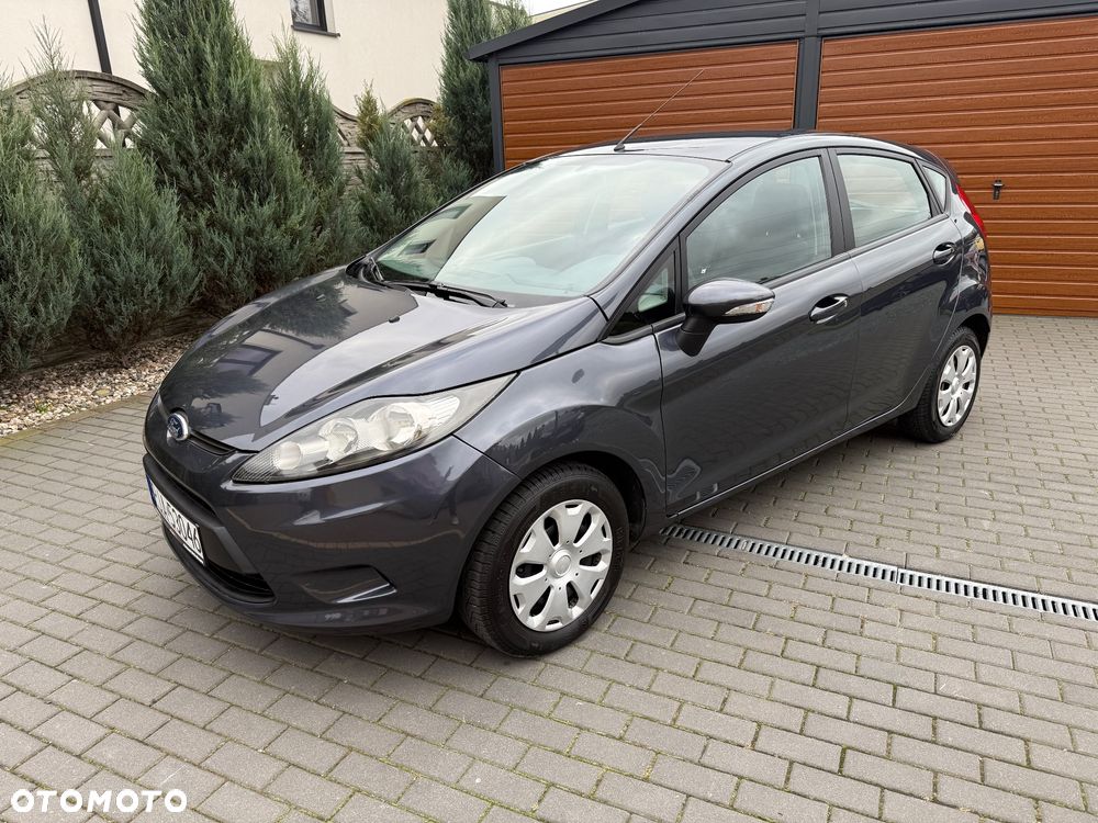 Ford Fiesta - 8