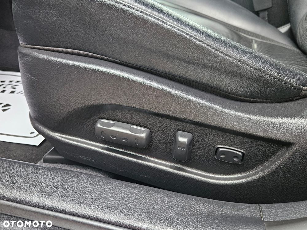 Hyundai i40 Kombi 1.7 CRDi DCT Trend - 29