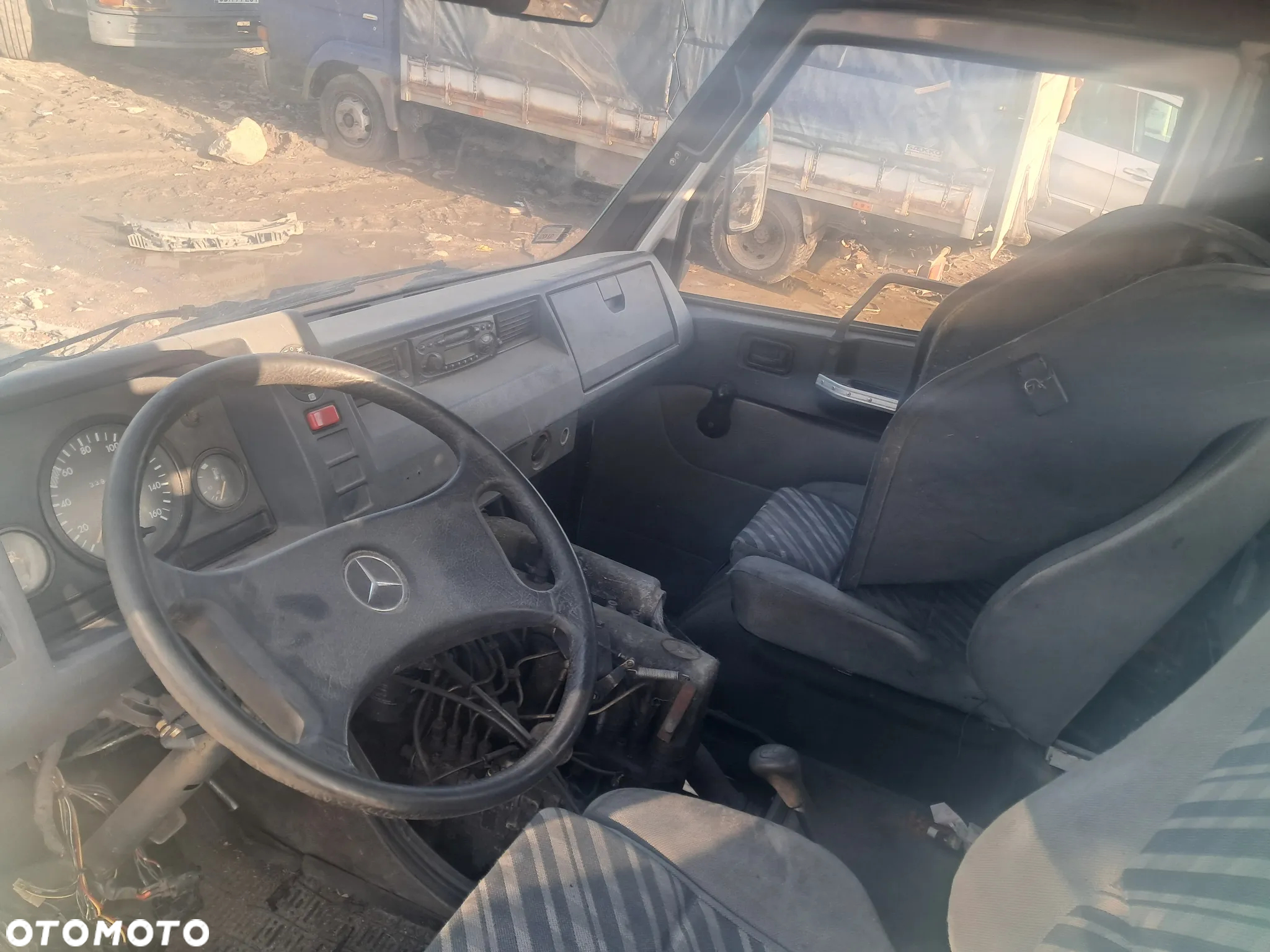 Dawca Części Mercedes MB 100 D 2.4 Diesel 1992 - 3
