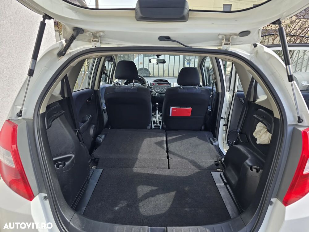 Honda Jazz 1.4 SOHC i-VTEC MT Trend - 8