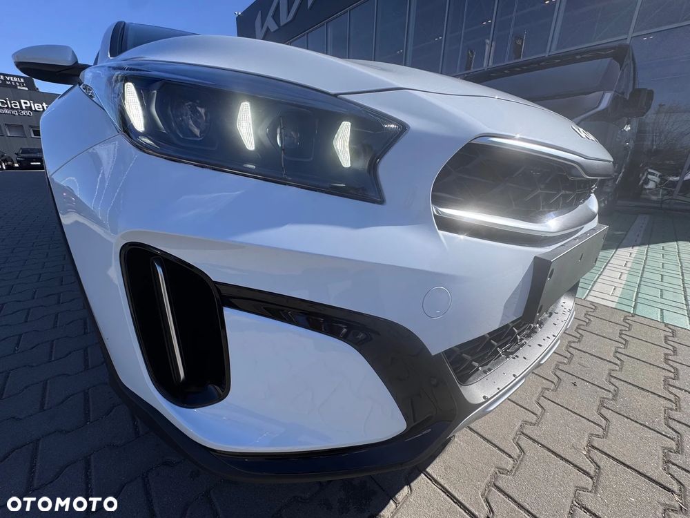 Kia XCeed 1.6 T-GDI M DCT - 14