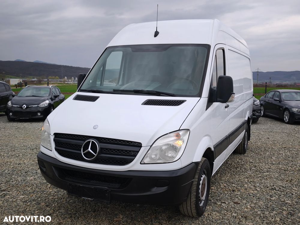 Mercedes-Benz Sprinter - 4