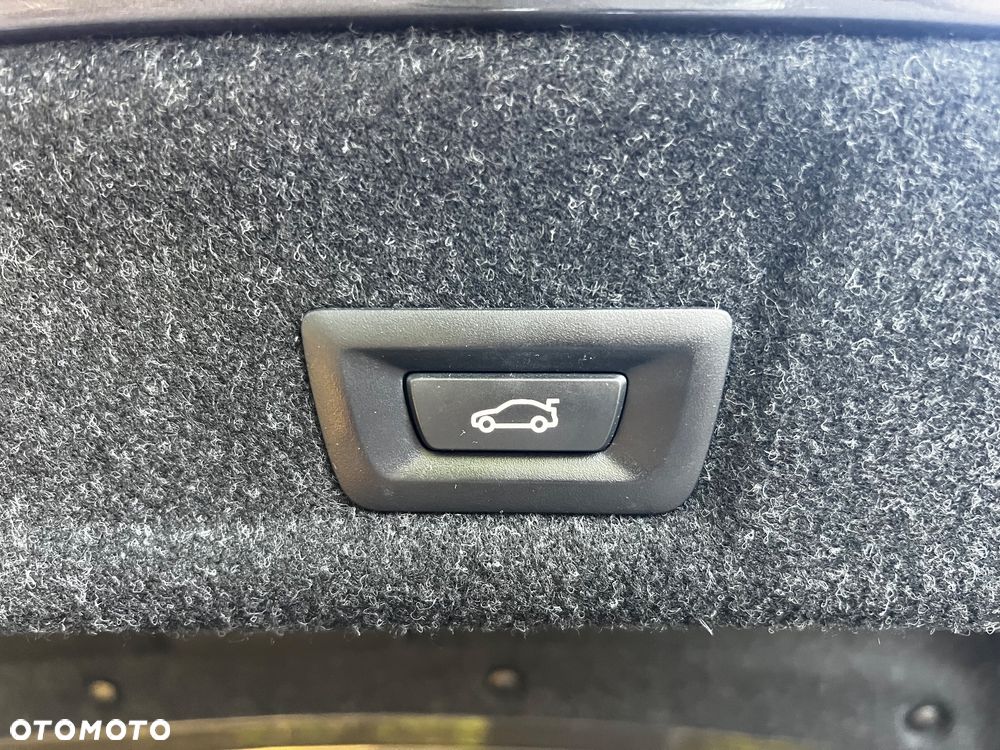 BMW Seria 3 320d Advantage sport - 27