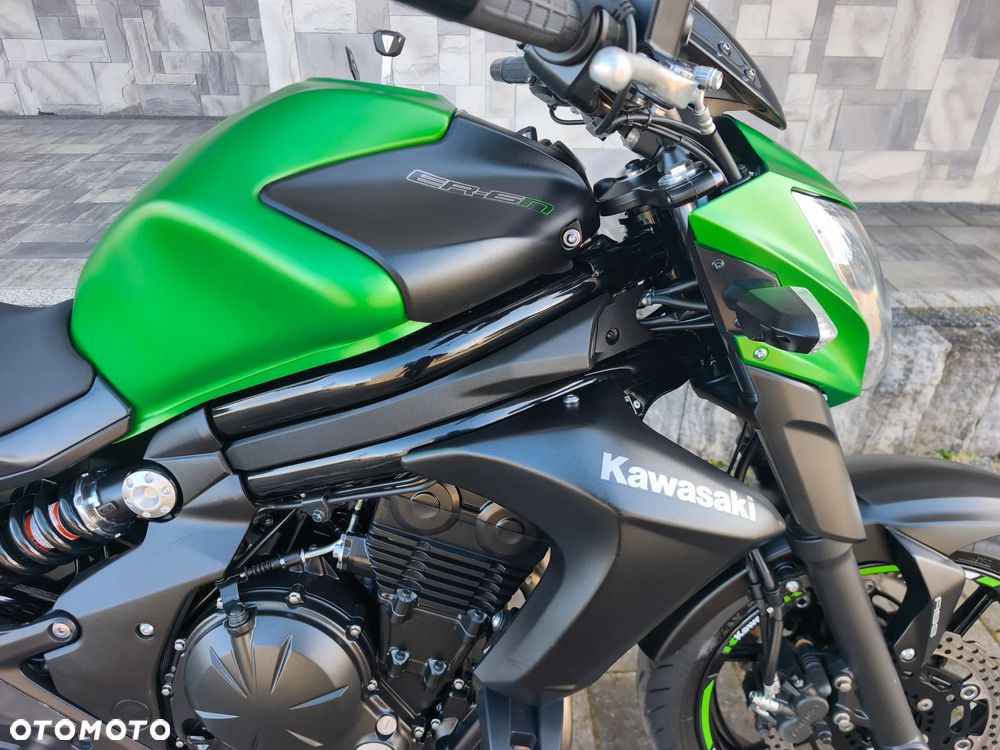 Kawasaki ER - 18
