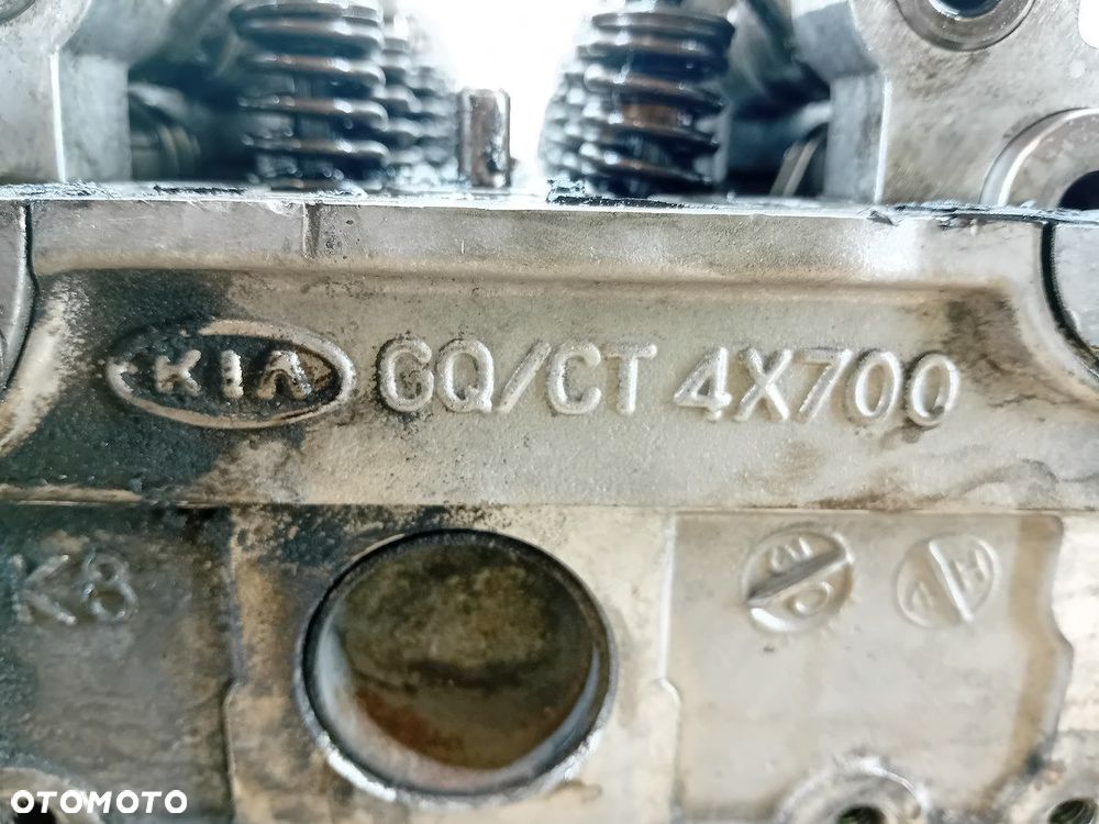 GŁOWICA KIA CARNIVAL I GQ/CT4X700 2.9 CRDI - 11