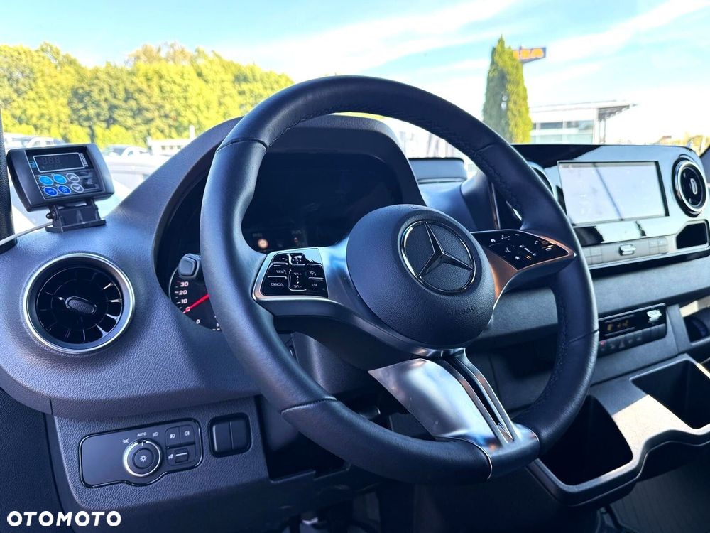 Mercedes-Benz Sprinter 519 CDI izoterma, agregat - 16