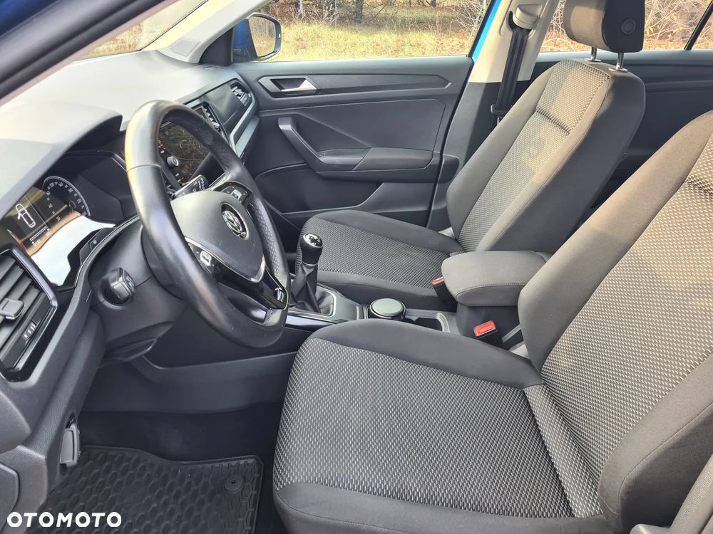 Volkswagen T-Roc - 11