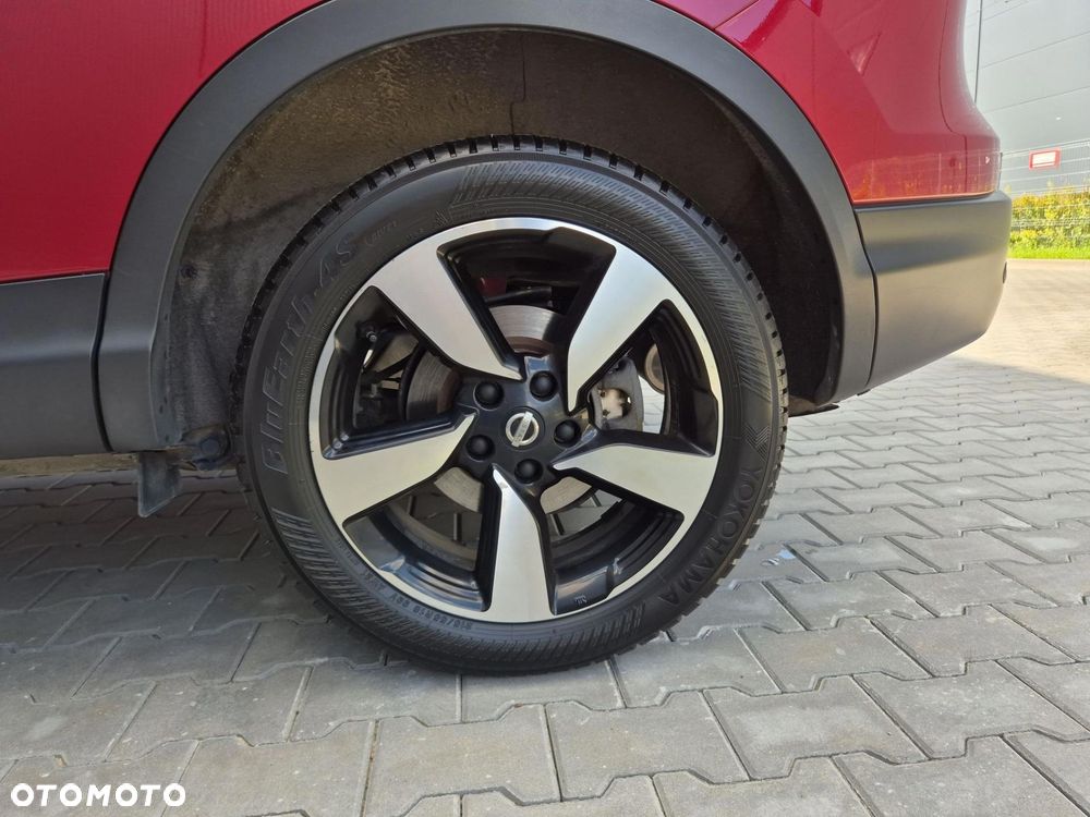 Nissan Qashqai 1.2 DIG-T N-Connecta EU6 - 19