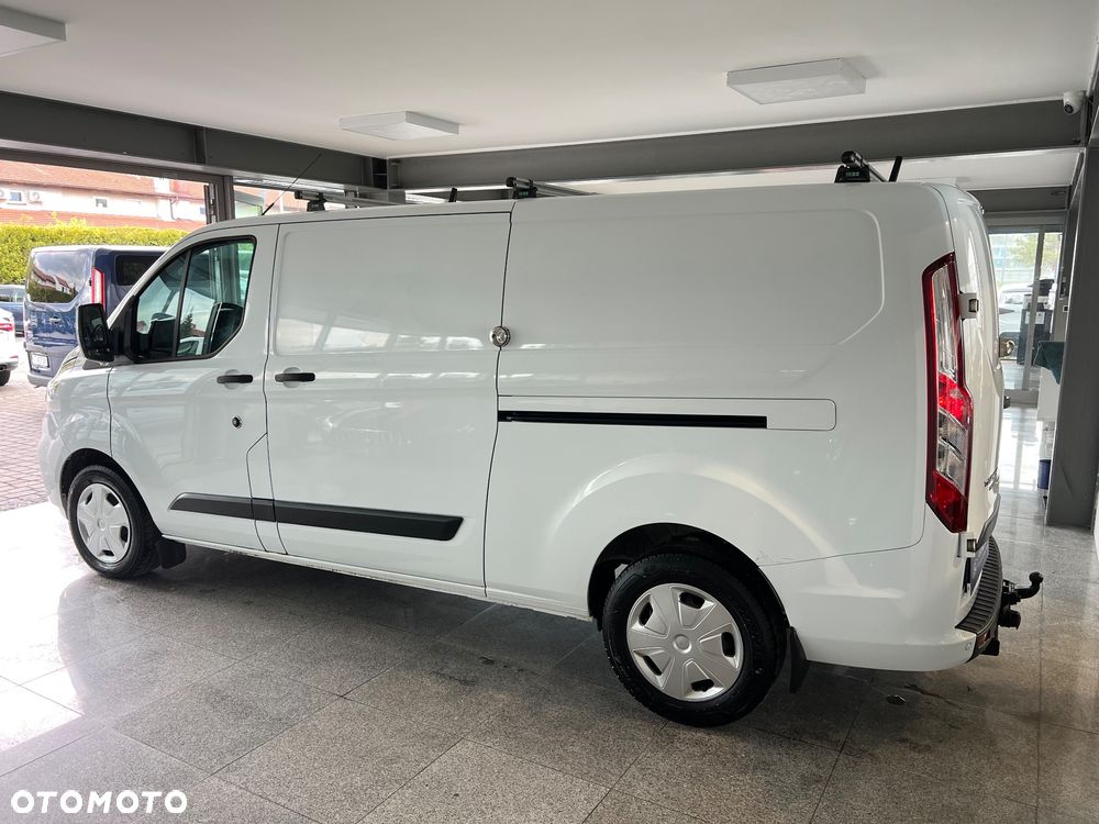 Ford Transit Custom - 11