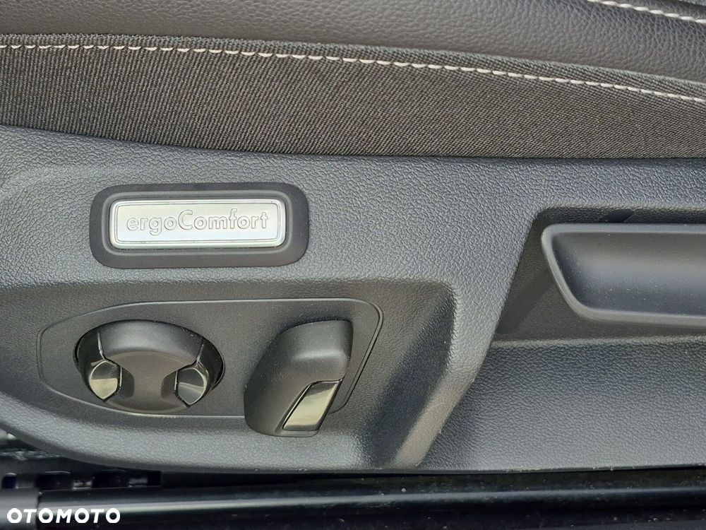 Volkswagen Arteon Shooting Brake 2.0 TSI R-Line DSG - 18