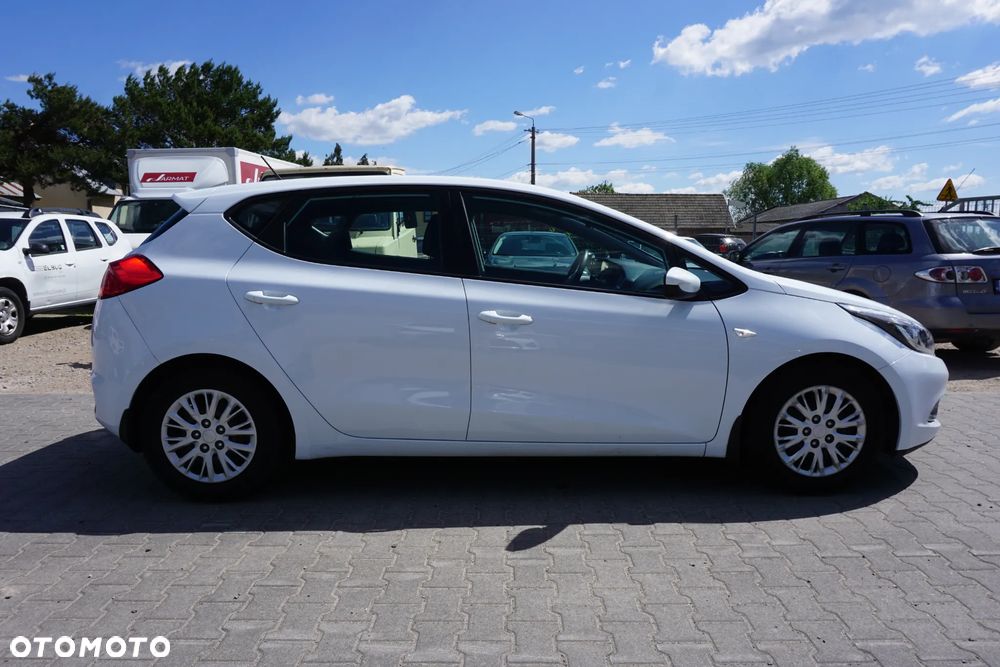 Kia Ceed 1.4 Business Line - 9