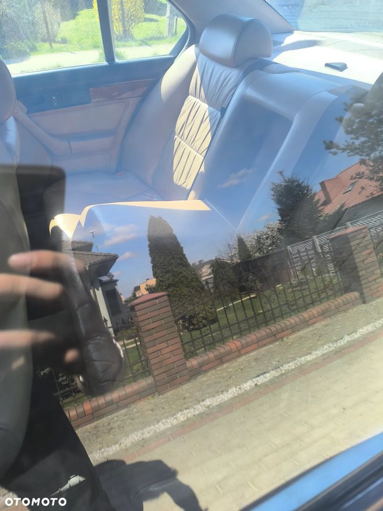 BMW Seria 5 520i - 26