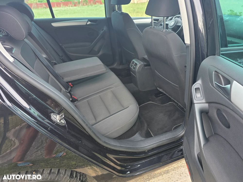 Volkswagen Golf 1.4 TSI Exclusive - 8