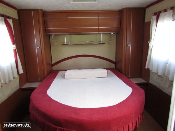 McLouis Tandy 672 Cama central - 41