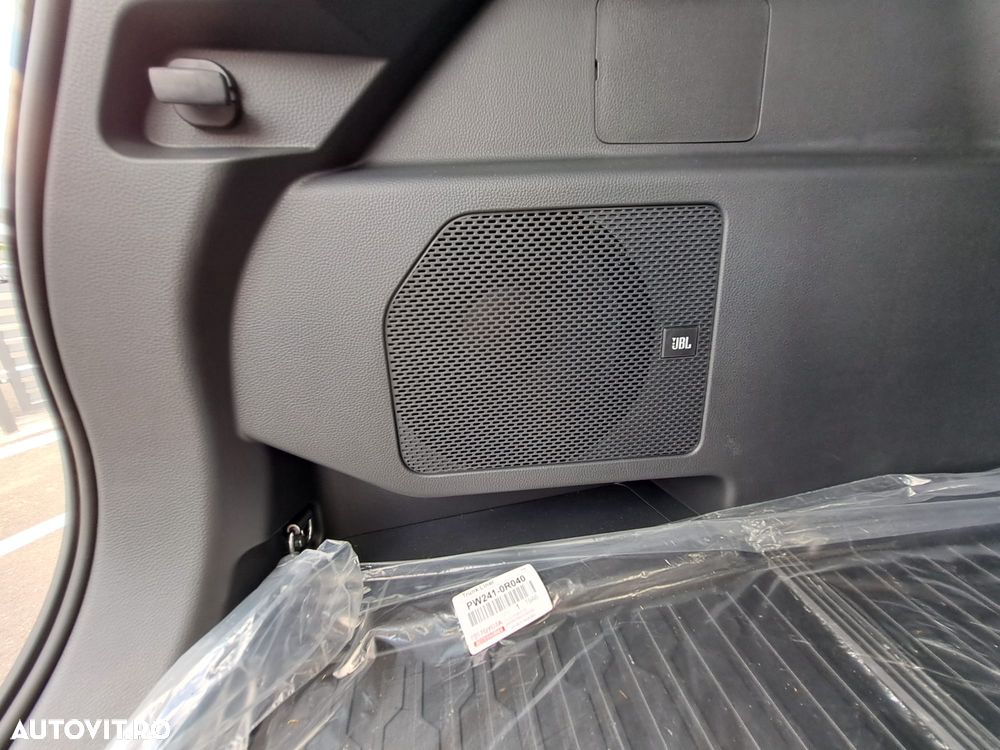 TOYOTA RAV4 2026 — imagine 30