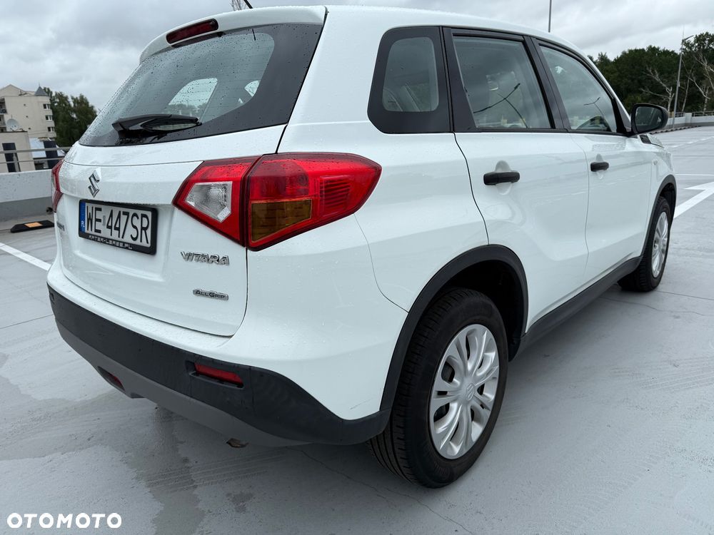 Suzuki Vitara 1.6 Comfort 4WD - 8