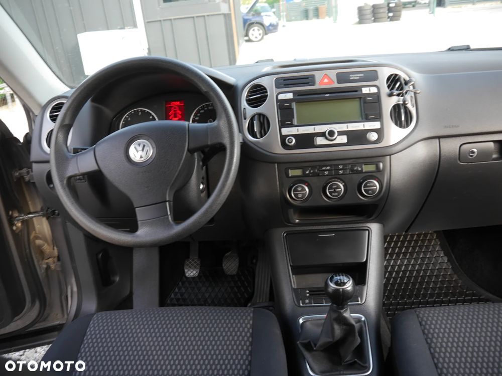 Volkswagen Tiguan 2.0 TDI DPF 4Motion Trend & Fun - 9