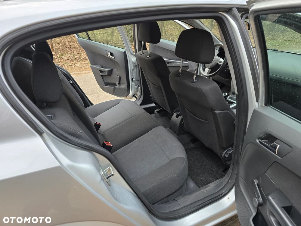 Opel Astra 1.6 Edition - 9