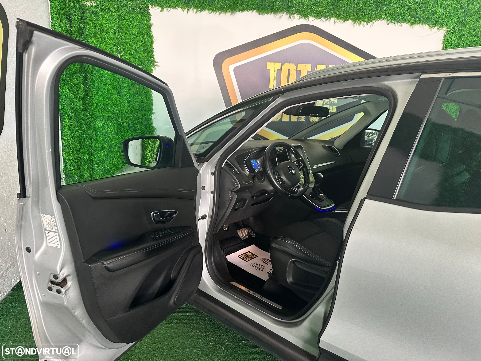 Renault Grand Scénic 1.5 dCi Luxe EDC SS - 12