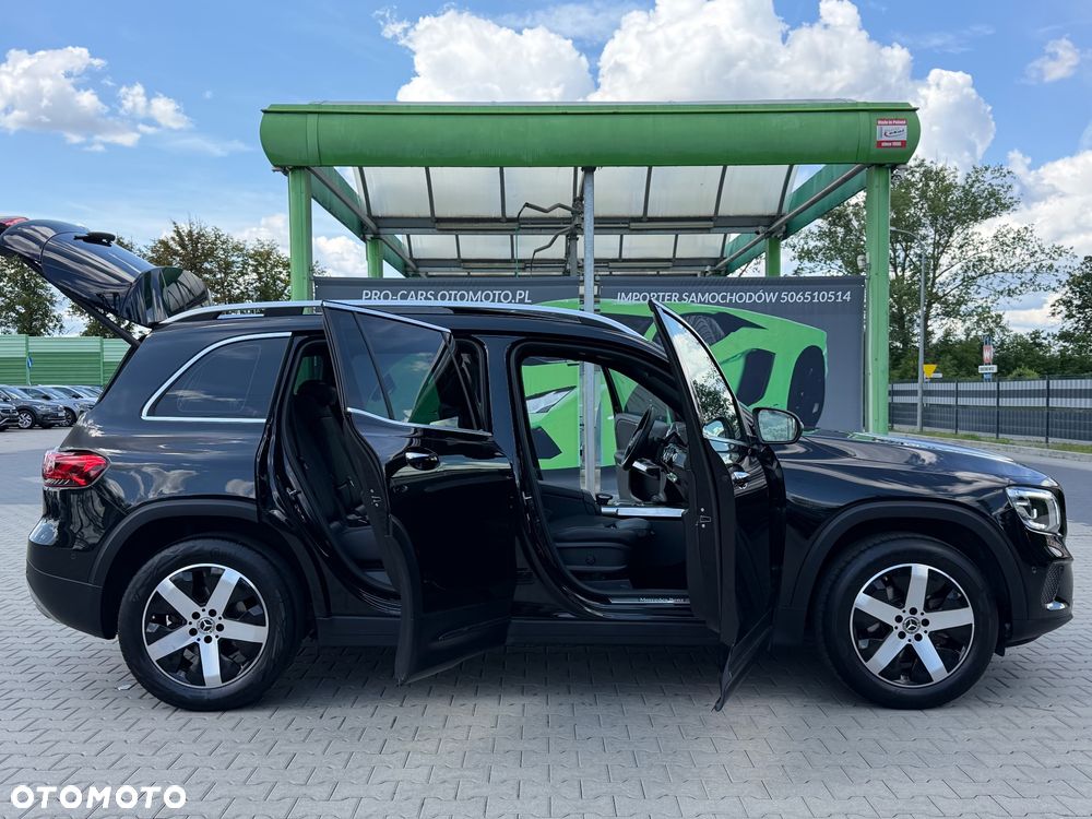 Mercedes-Benz GLB - 17