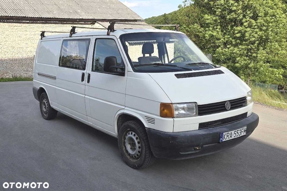 Volkswagen Transporter - 1
