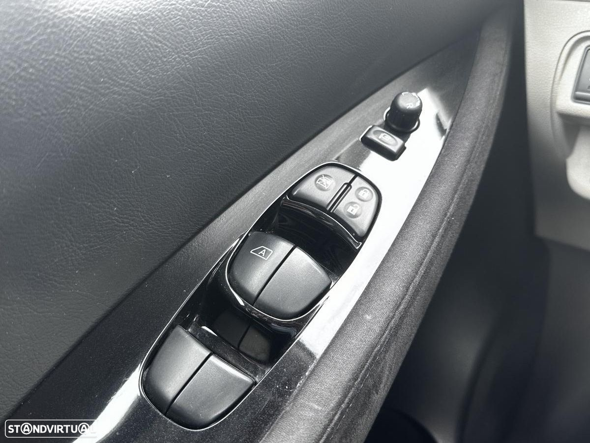 Nissan Leaf Acenta - 13