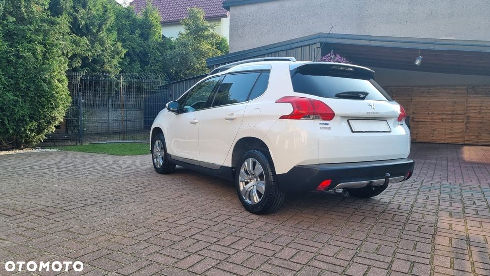 Peugeot 2008 1.6 BlueHDi Allure - 32