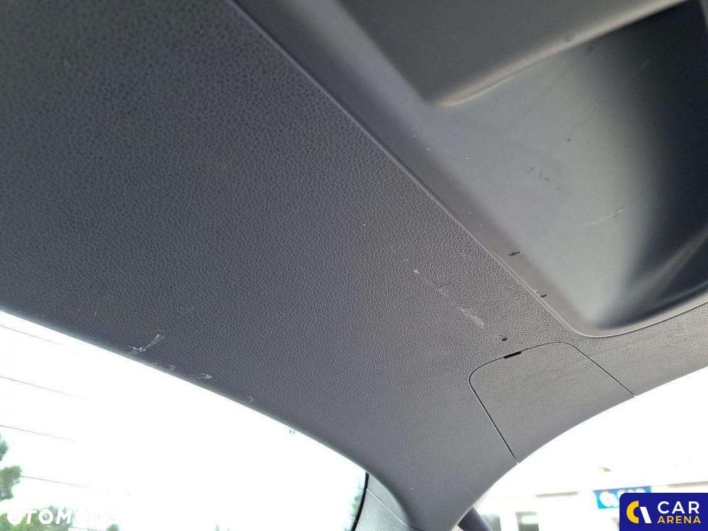 Hyundai i30 1.5 DPI Classic + - 9