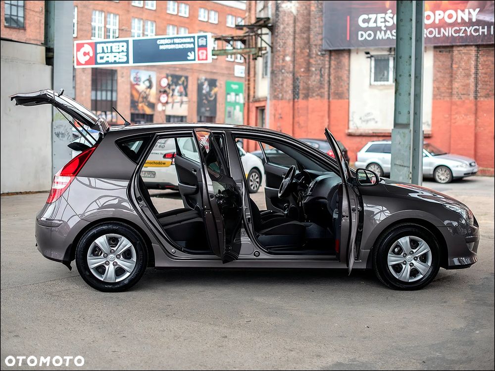 Hyundai i30 - 10