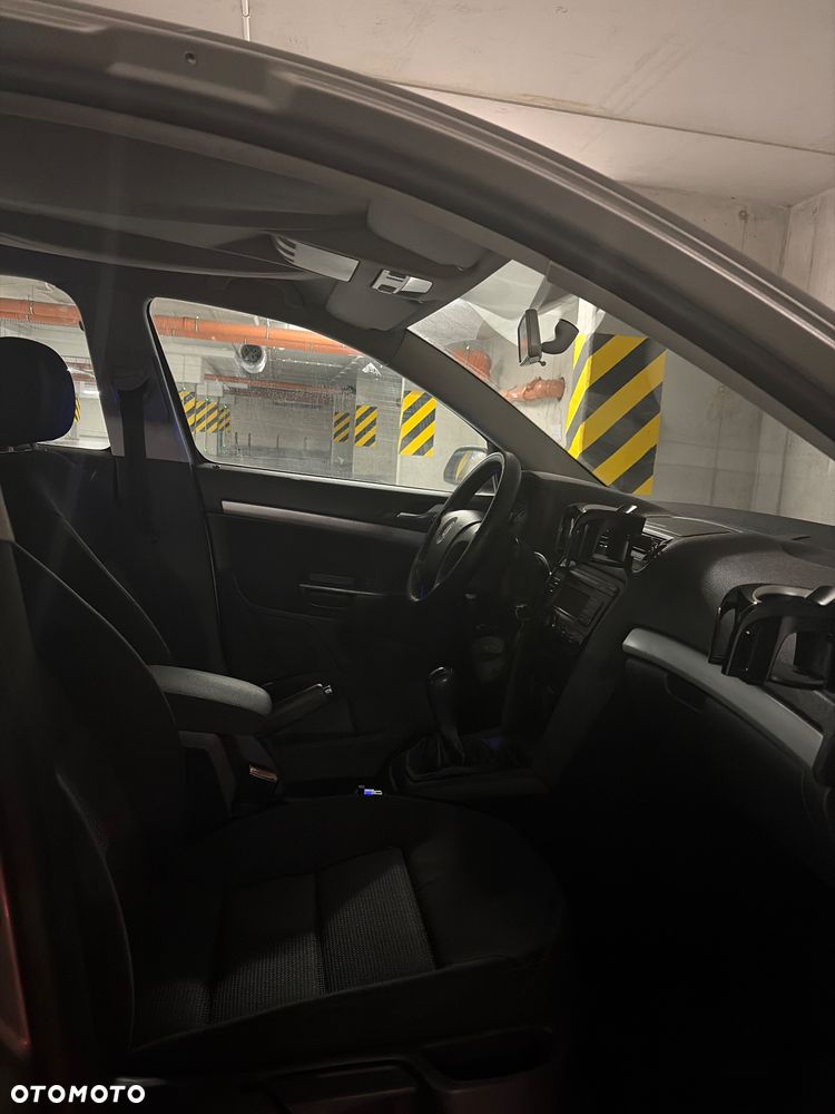 Skoda Octavia 1.9 TDI Ambiente - 9