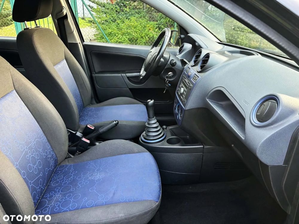 Ford Fiesta 1.3 Fun - 32