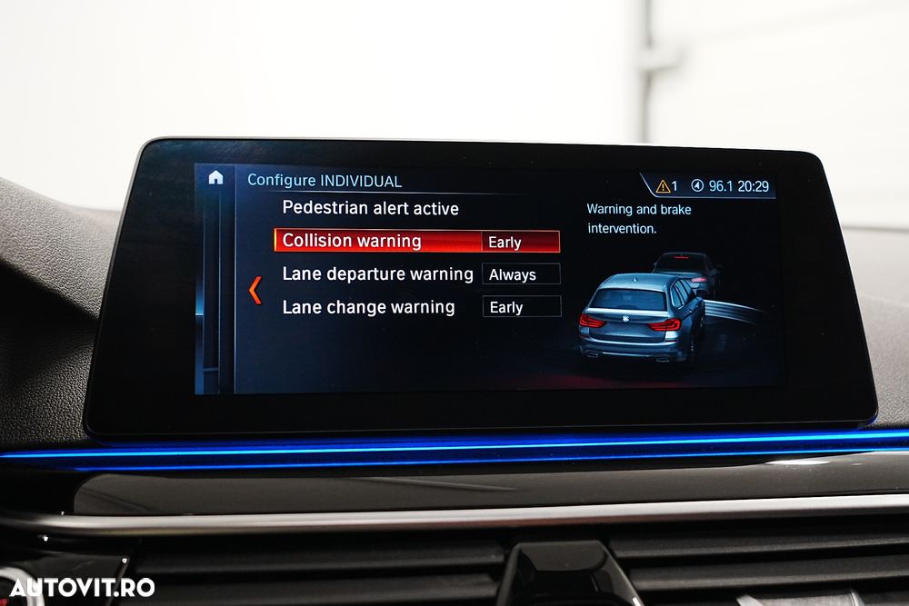 BMW Seria 5 520d Touring Aut. Sport Line - 30