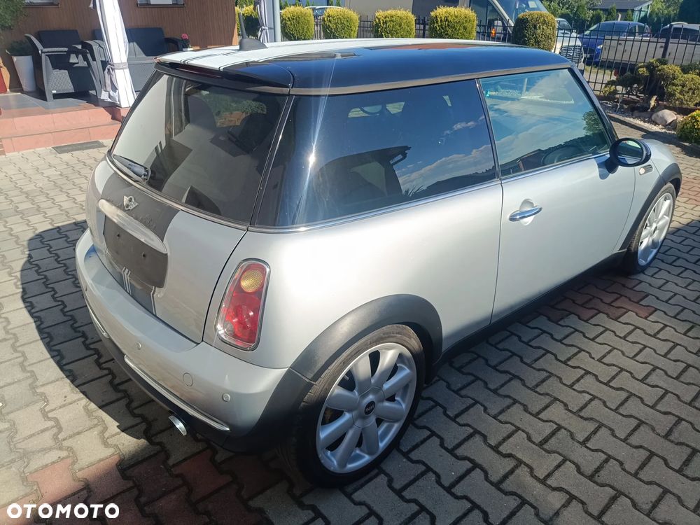 MINI Cooper Standard - 6
