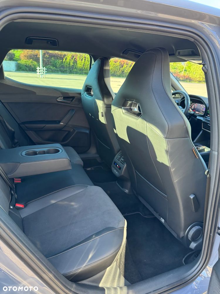 Cupra Leon 1.5 eTSI mHEV DSG - 10