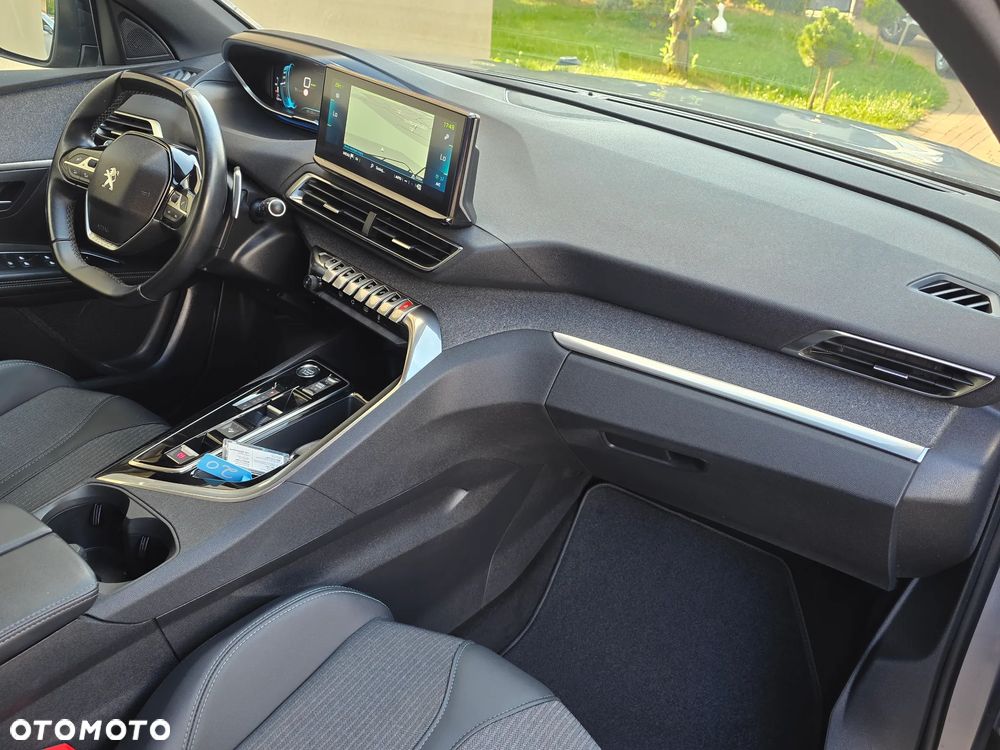 Peugeot 3008 1.6 PureTech Hybrid4 PHEV Allure S&S EAT8 - 27